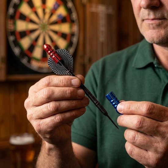 Multikleur dart flight beschermers set - aluminium dart flight beschermers voor heren en dames - dart flight protector voor bescherming en vormbehoud van dart flights - dart accessoires - set van 15 stuks van NUVEX — afbeelding 4