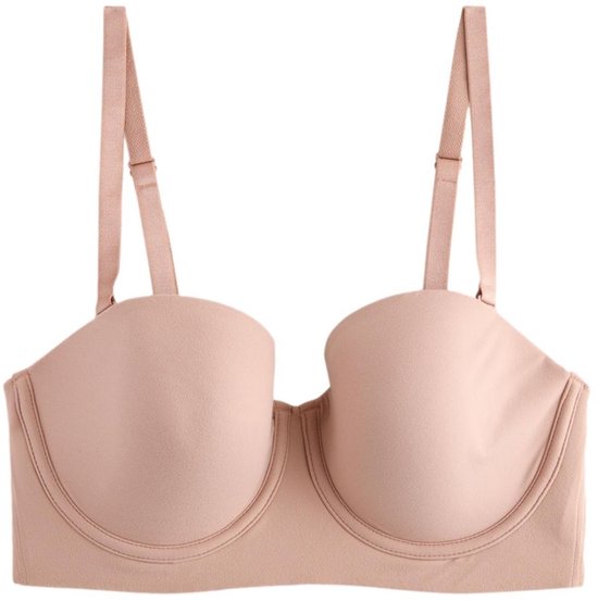 Lichtroze strapless beha met voorgevormde cups en afneembare bandjes.