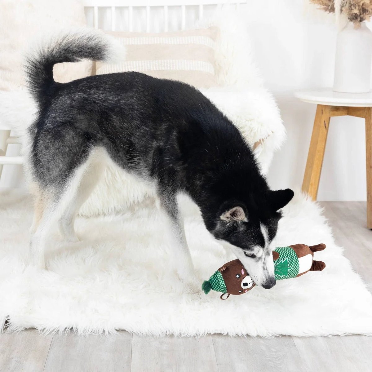 Hondenspeelgoed Kerst - Hondenspeeltjes Kerst - Speelgoed hond Kerst - Kerstspeeltjes hond - Hondenspeelgoed met geluid - hondenspeelgoed met pieper - Speelgoed hond kopen - Petshop by Fringe studio - Hibernation mode - 314101