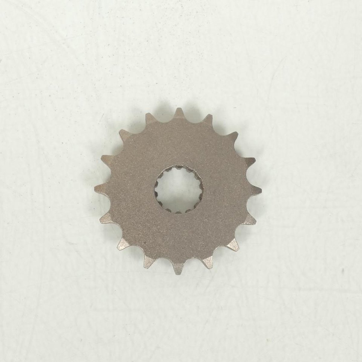 Pignon sortie boite JT Sprockets pour moto Derbi 50 GPR 16 dts Pas 428 JTF558.16