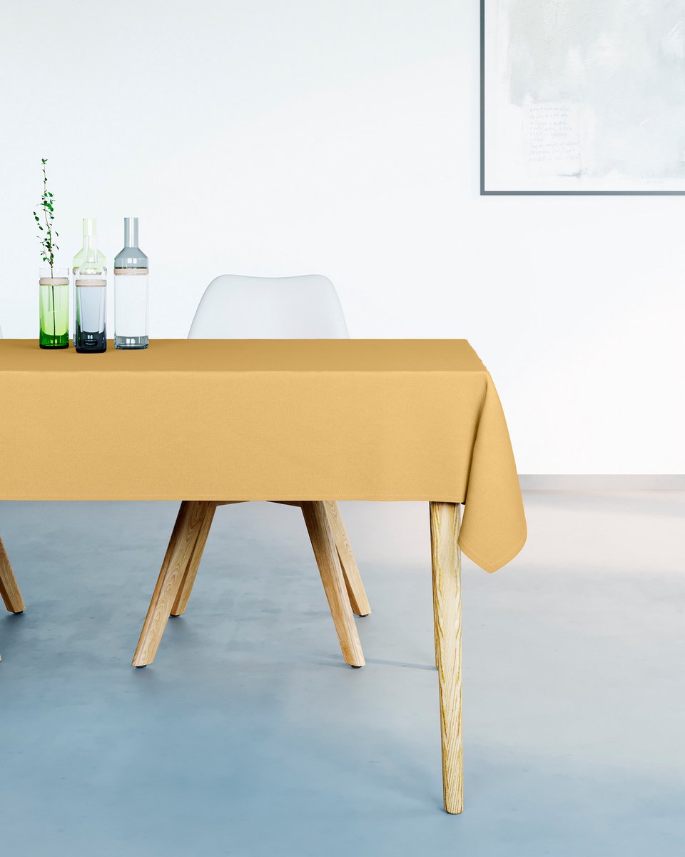 Mistral Home - TAFELKLEED - waterafstotend - 150 x 250 cm - effen kleur - geel