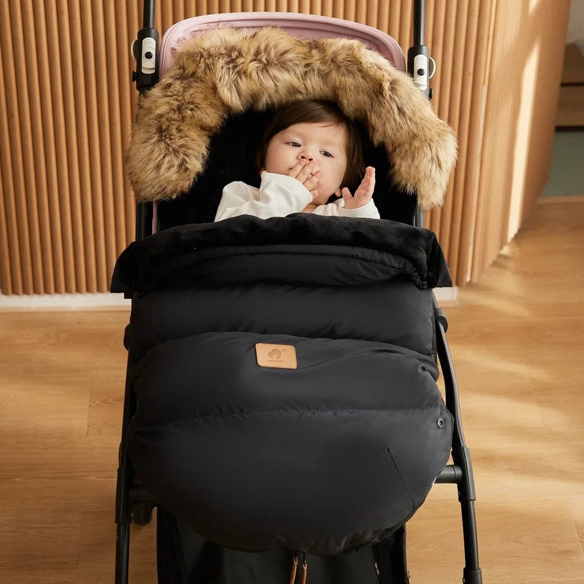 Voetenzak - Universeel - Voetenzak voor Kinderwagen/Buggy - 0-24 Maanden - Zwart - Warm en Windproof - 4 Openingen - 2 Ritsen - Zwart - Flanel - Warm en Wasbaar – foto 3