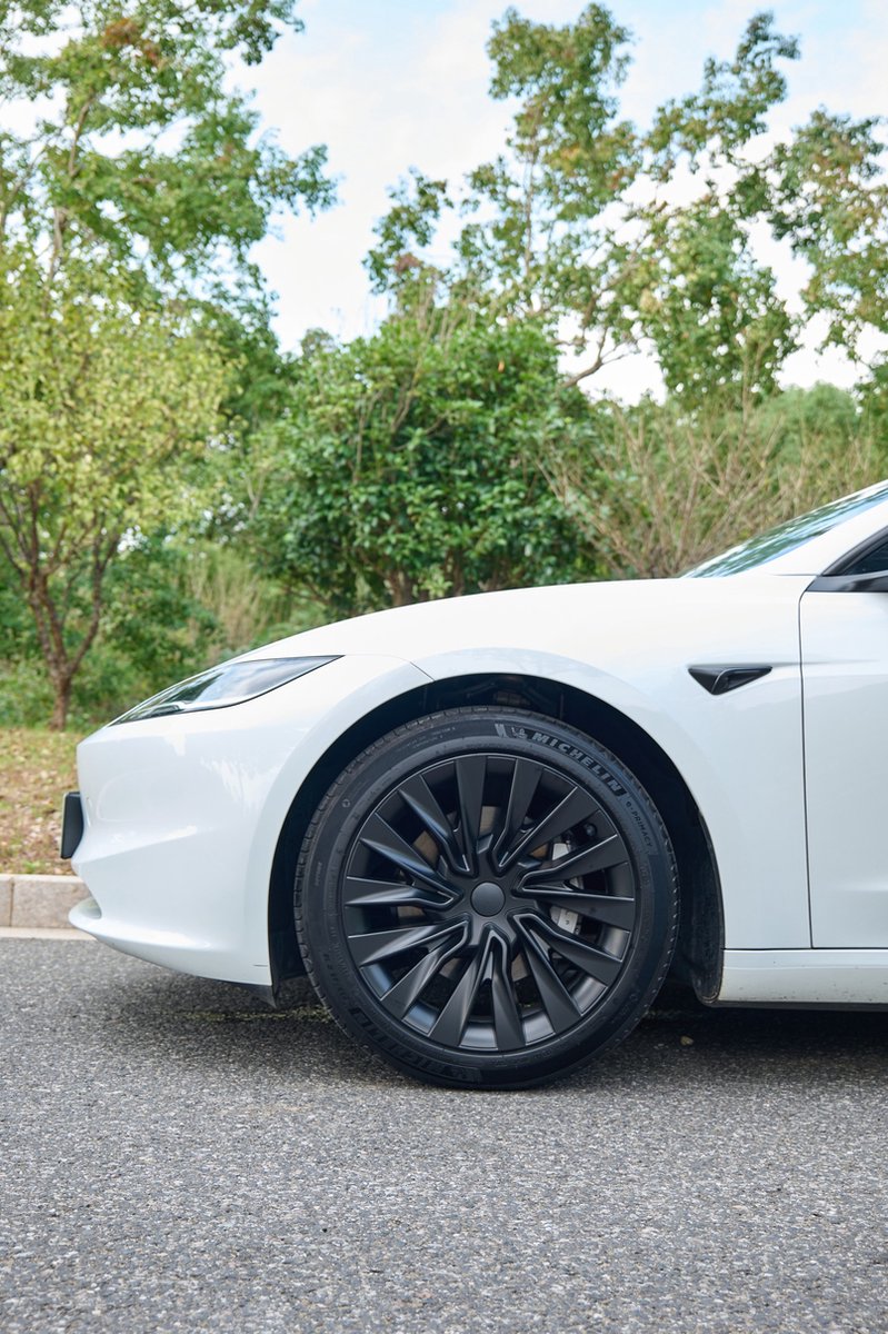 Tesla Model 3 2024 Highland Wieldoppen, 18 inch, Blade-stijl, Set van 4