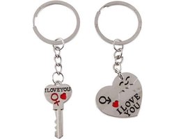 WiseGoods - Koppel Sleutelhanger - Romantisch Cadeau - Relatie Geschenk - Sleutelhanger - Liefdes Cadeau - 2 Stuks