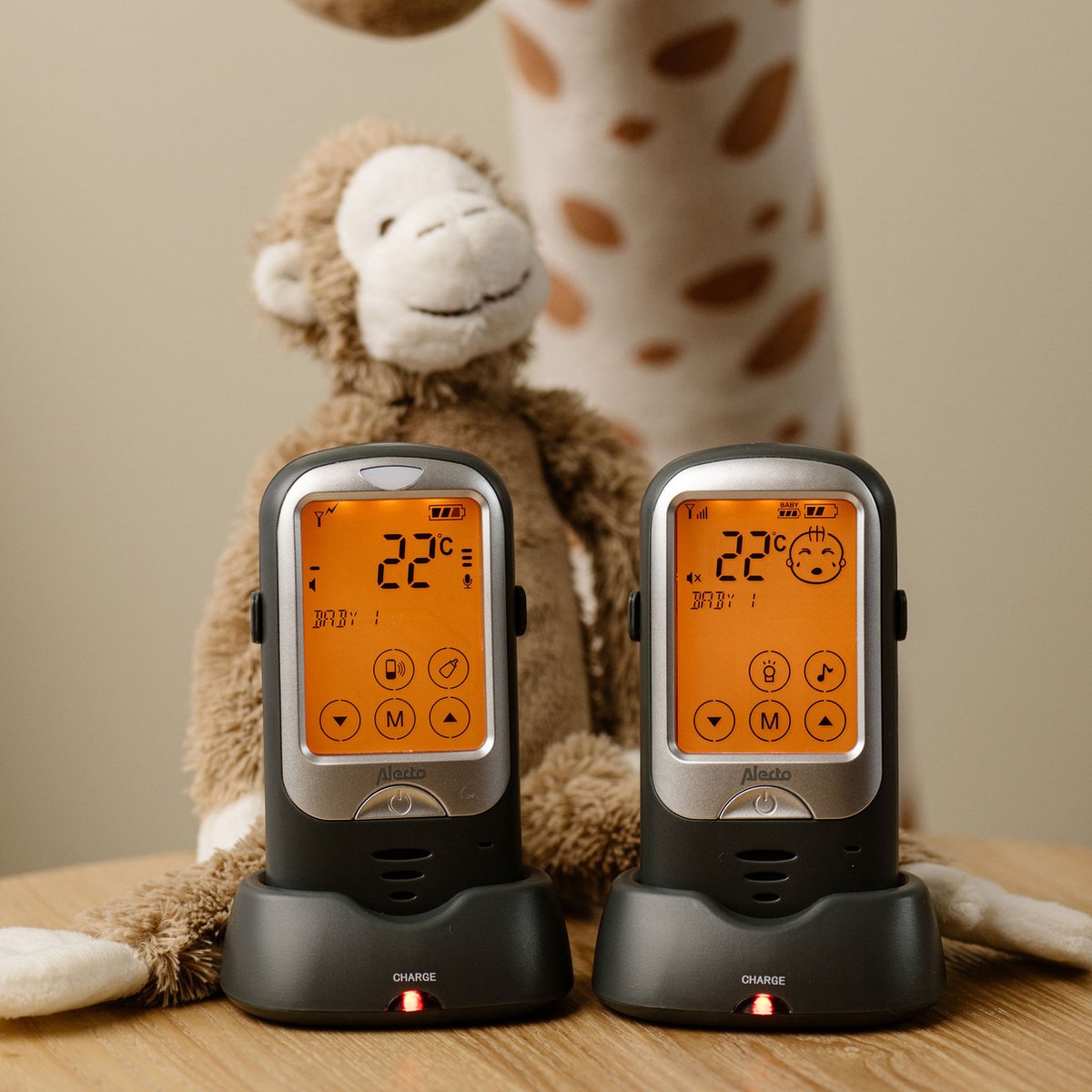 Afbeelding 3 van Alecto DBX68GS - Outdoor Babyfoon - Tot 1km bereik - Antraciet