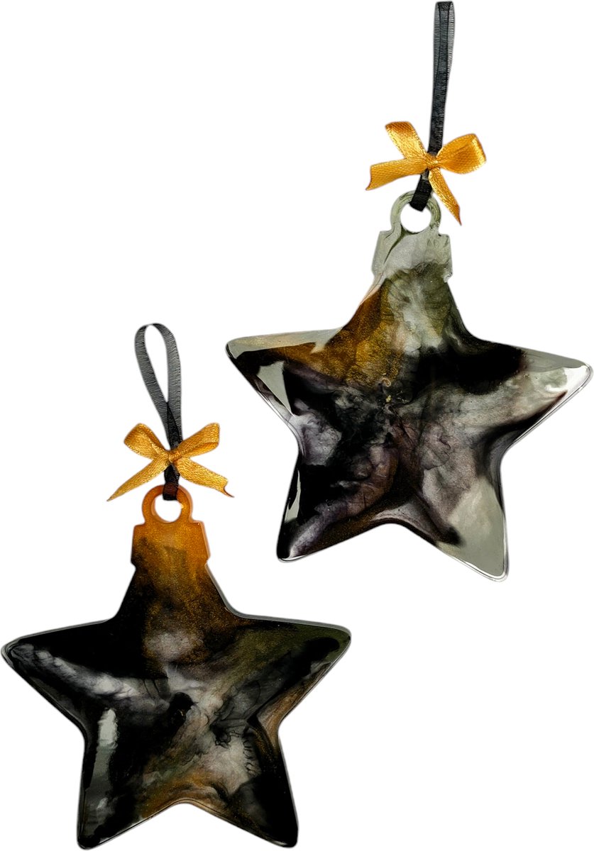 Set van 2 unieke kersthangers in resin art stijl.