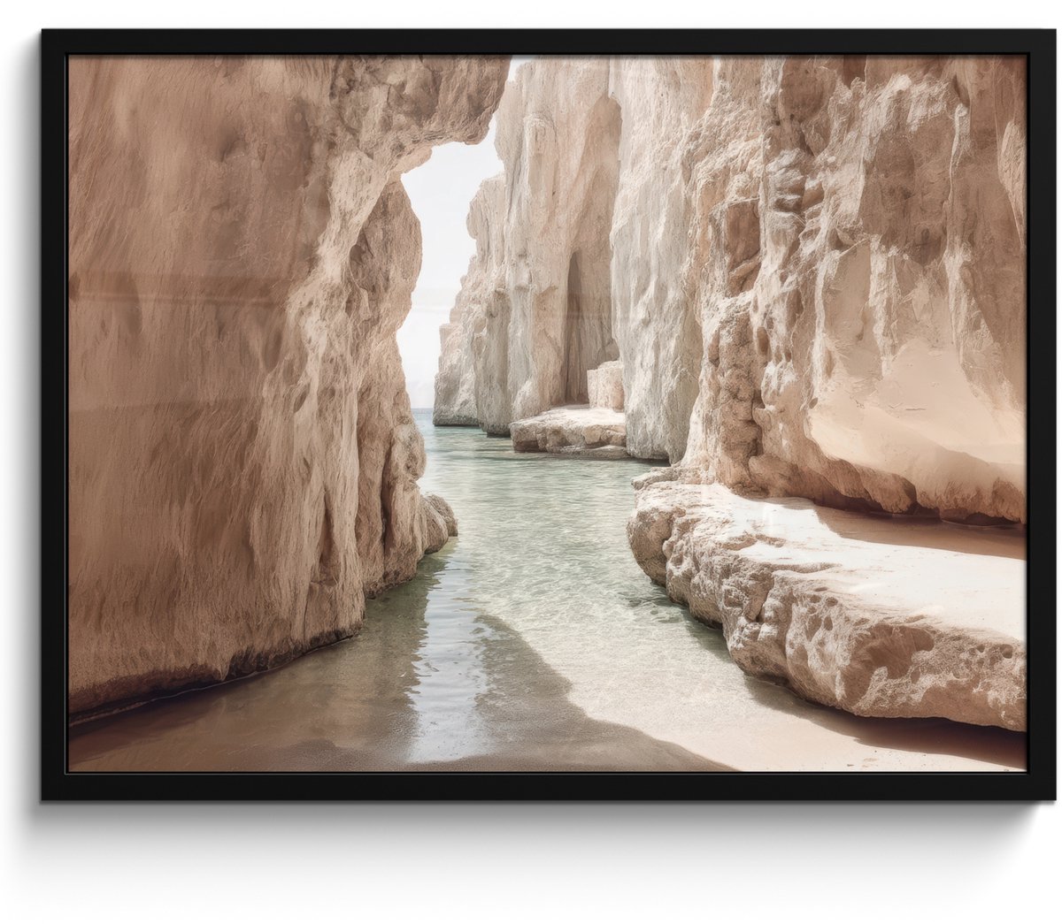 FrameYourWall Poster in lijst - Fotolijst 70x50 cm - Posters - Rotsen - Zee - Zand - Kloof - Posterlijst zwart - Decoratie - Wanddecoratie woonkamer - Muurdecoratie slaapkamer