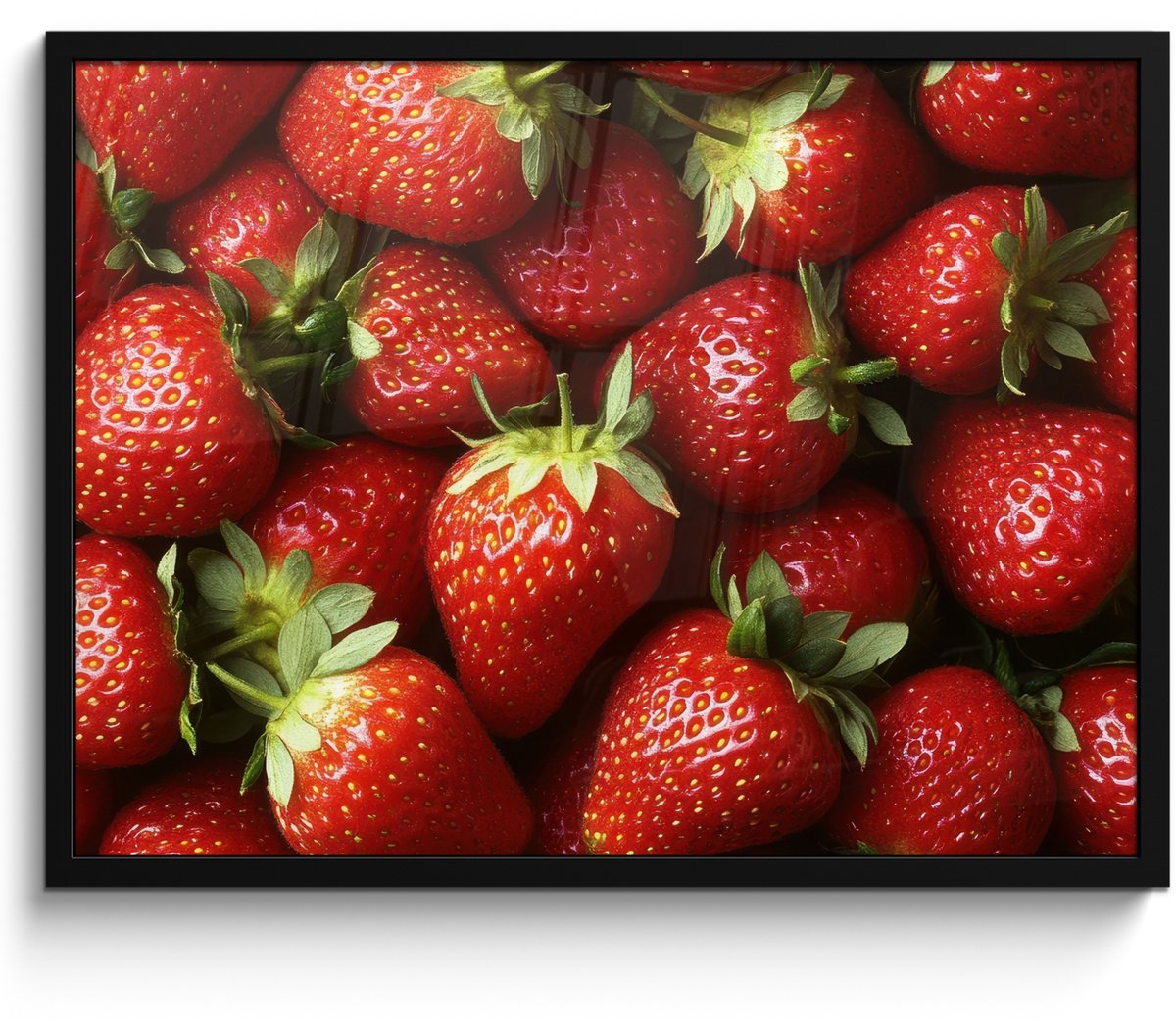 FrameYourWall Poster in lijst - Fotolijst 70x50 cm - Posters - Aardbei - Fruit - Rood - Posterlijst zwart - Decoratie - Wanddecoratie woonkamer - Muurdecoratie slaapkamer Aardbeien