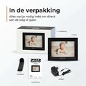 Inhoud van de verpakking: fotolijst, standaard, handleiding, adapter.