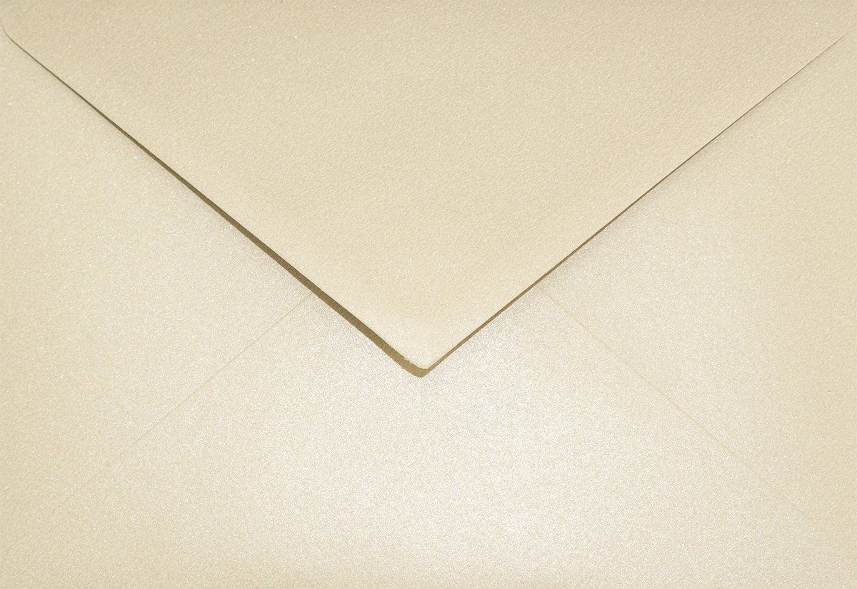 Metallic (parelmoer) Beige enveloppen C6 - 114 x 162 mm - A6 - 25 stuks - NK natgelijmde - 120 gram - Aster Metallic - Netuno