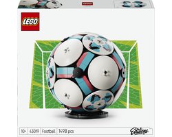 LEGO Editions - Voetbal Sport Bouwpakket voor Volwassenen met Kleine Poppetjes - 43019