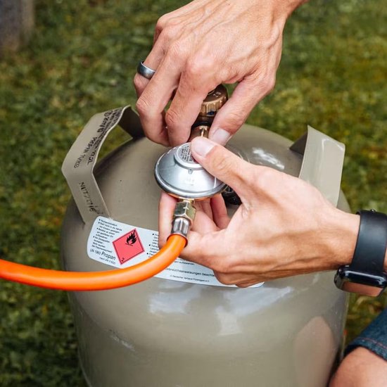 Gasslang met Drukregelaar voor Gasgrill en Barbecue | 50 mbar Set — afbeelding 2