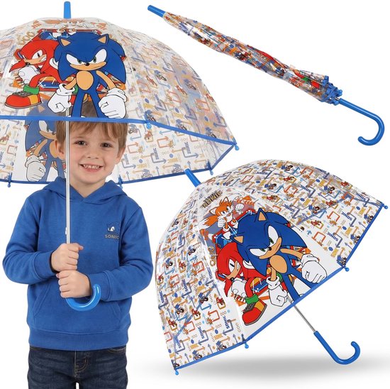 Collage d'un garçon portant un sweat à capuche bleu et un parapluie transparent avec imprimé Sonic. Montre également le parapluie ouvert et fermé.