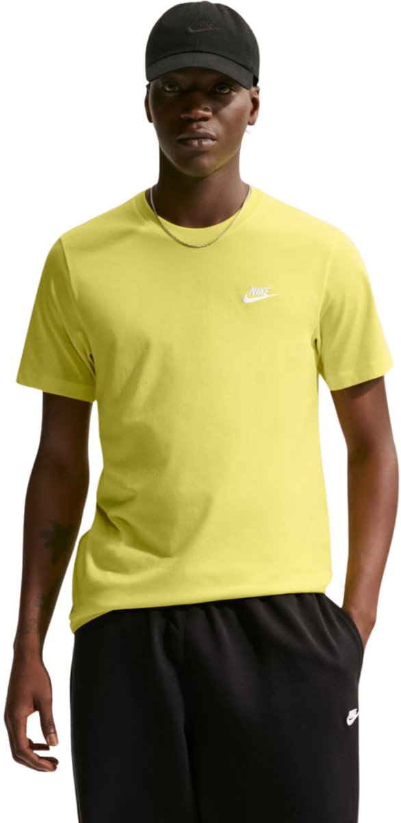 Nike T-shirt Heren Club Tee Geel