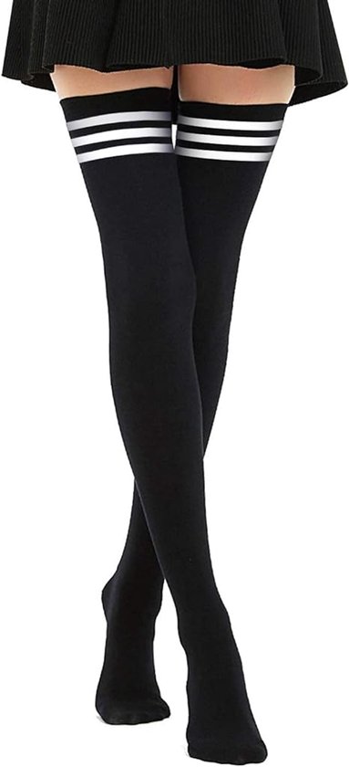 Vrouwen Leuke Effen Wit Zwart Lolita Ruches Meisjes Kousen Lady JK Japanse Gotische Stijl Kant Boog Knie Hoge Lange Sokken kopen vanaf een prijs van 2.41