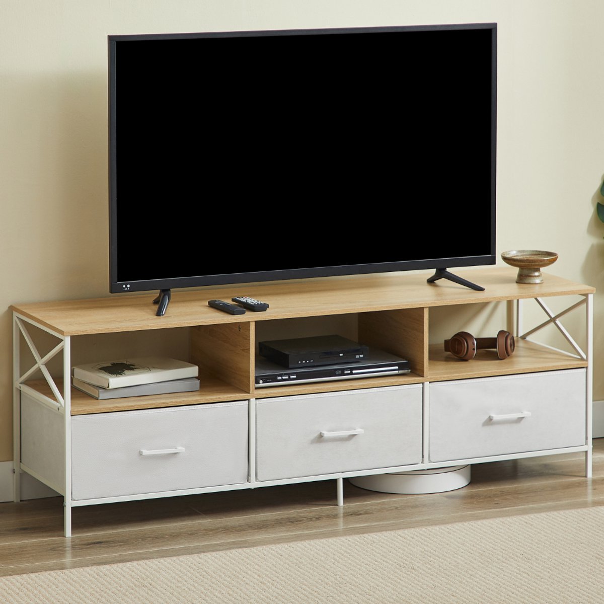 CASABEL tv-meubel van 147 cm in wit metaal en MDF met 3 stevige stoffen lades en open schappen, modern en robuust design.