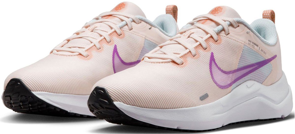 Nike Downshifter 12 Hardloopschoenen – Guava Ice/Pure Platinum/Amber /Rush Fuchsia Downshifter Hardlopen Dames Hardloopschoenen Multicolor