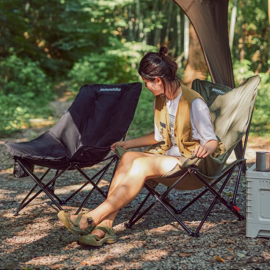 Naturehike Seastar gevoerde campingstoel - Extra breed 70 cm - Verstelbare rugleuning - Opvouwbaar - Stalen frame - Draagvermogen 120 kg - Inclusief draagtas van Naturehike — afbeelding 4