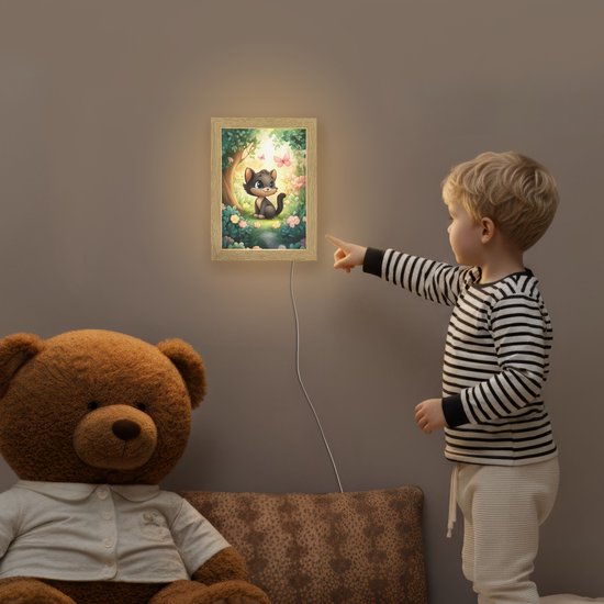 Nachtlampje 15x20 cm - Kinder lamp - Kat - Zwart - Bos - Vlinders - Tafellamp kinderkamer - Slaapkamer lamp - Bedlamp kinderen - Kinderlampje stopcontact - Wandlamp babykamer - Nachtlampjes van Merkloos — afbeelding 5
