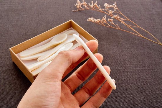 Parelmoer Lepels - Eierlepels Kaviaarlepels - Delicatessen Serveren - Handgemaakt Natuurlijk Materiaal - 8 cm Lengte - Wit — afbeelding 5