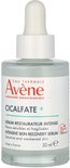 Fles met druppelaar van Avène Cicalfate+ Intensief Herstellend Serum, 30 ml.