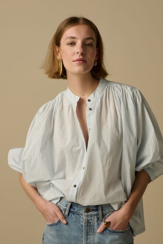 Lichtblauwe Blouse