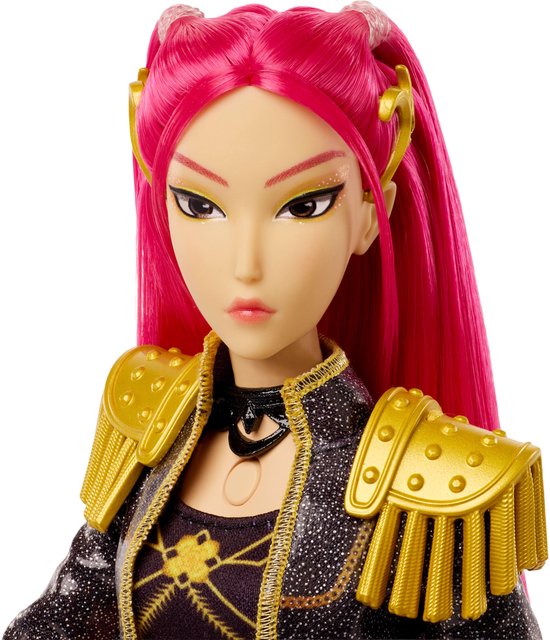 KPop Demon Hunters HUNTR/X Mira 'Golden' zingende pop in outfit — afbeelding 5