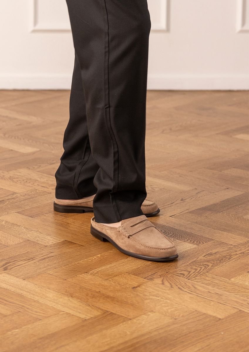 Manfield - Heren - Taupe suède loafers - Maat 41