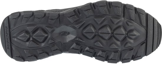 Zool van zwarte Skechers sneaker met profiel voor grip.