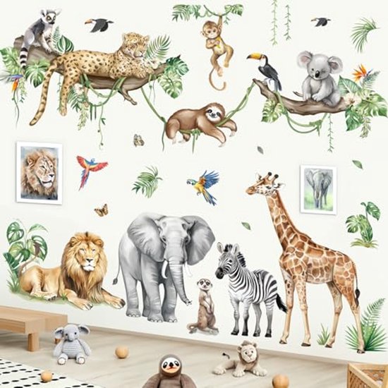 Muurstickers met jungle dieren: leeuw, olifant, giraffe, zebra, luiaard, leeuw, aap, koala en luiaard.
