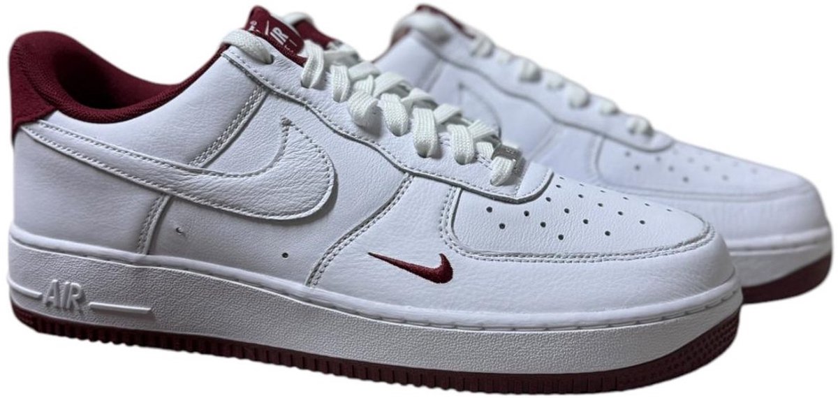 AIR FORCE 1 ’07 LV8 Rood