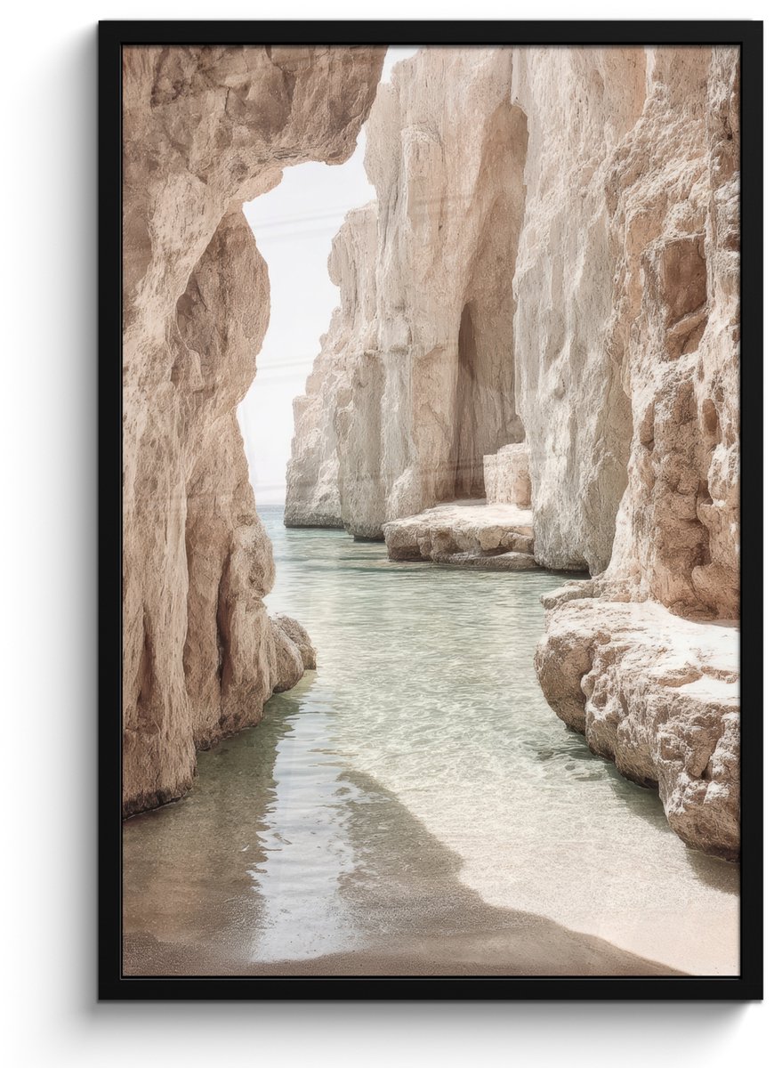 FrameYourWall Poster in lijst - Fotolijst 60x90 cm - Posters - Rotsen - Zee - Zand - Kloof - Posterlijst zwart - Decoratie - Wanddecoratie woonkamer - Muurdecoratie slaapkamer