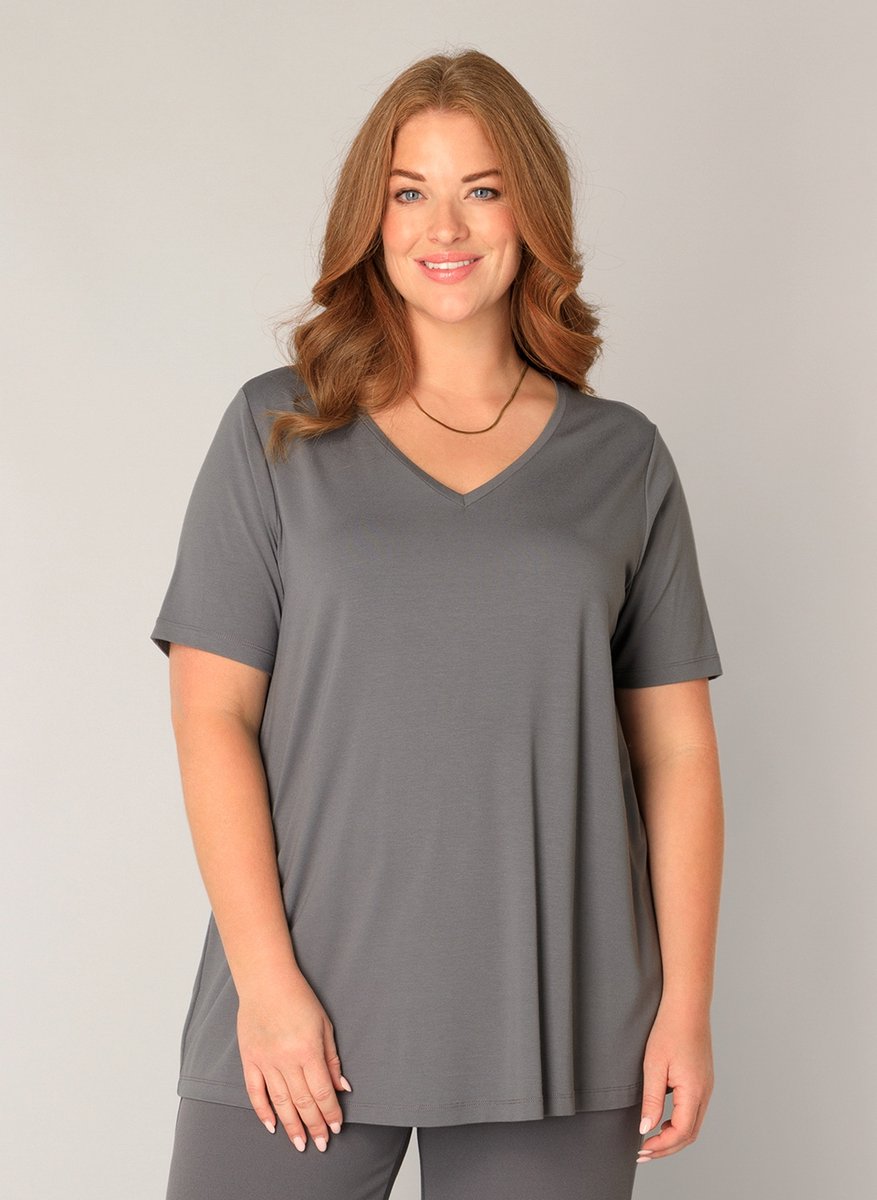 BASE LEVEL CURVY Alba T-Shirts - Dark Grey - maat 1(48)