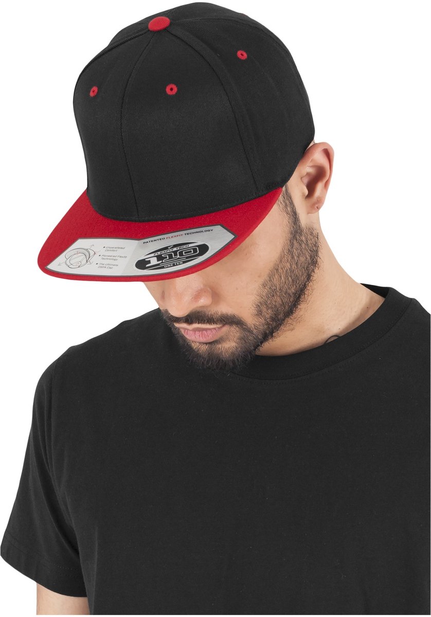 Urban Classics 110 Fitted Snapback Pet Zwart