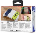 Verpakking van de PowerA Joy-Con Comfort Grip in het wit, met afbeeldingen van andere kleuren.