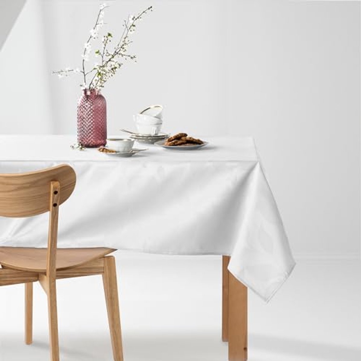 Wit rond tafelkleed 150 x 150 cm, afwasbaar voor binnen en buiten, met plantenpatroon