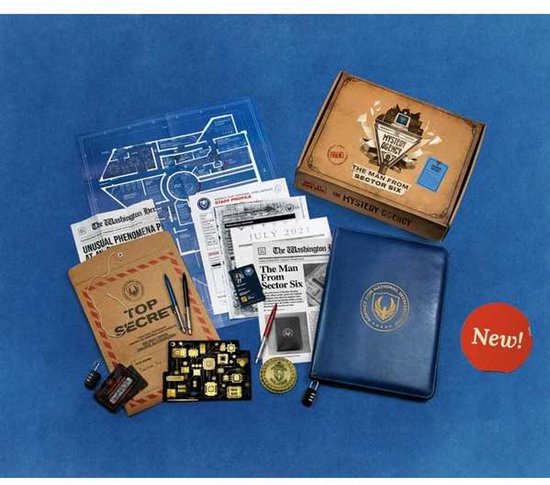 Mystery box met blauwdrukken, documenten, 'Top Secret' map, pen, en munt.