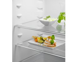 Electrolux KRB3AE12S - Inbouw koelkast - 122 cm - sleepdeur - Energieklasse E