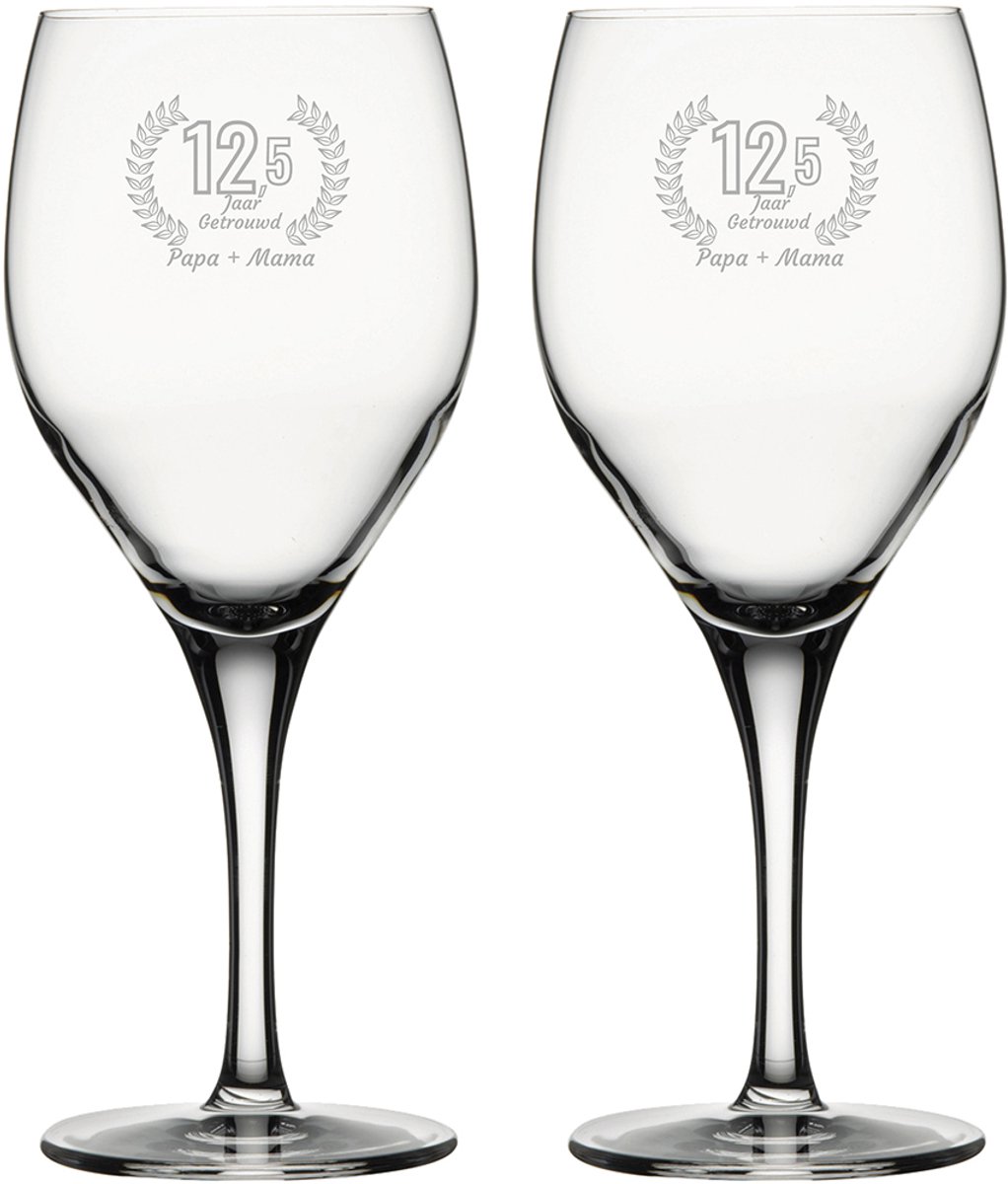 Gegraveerde witte wijnglas 34cl Papa + mama 12,5 jaar getrouwd