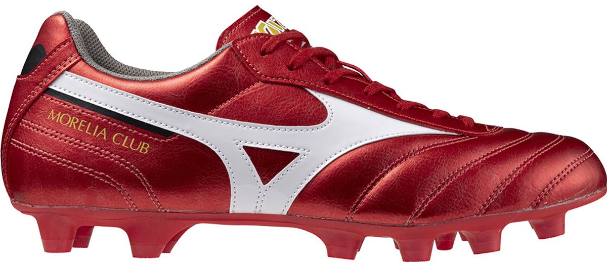 Rode Mizuno Morelia II Club FG voetbalschoenen met kunstleren bovenwerk en witte accenten, maat EU 45.