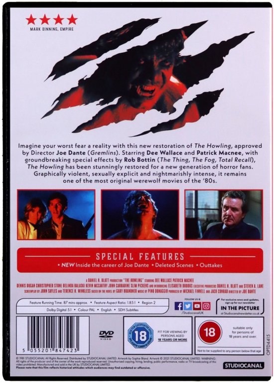 De achterkant van de "The Howling" DVD, met een scheur in de vorm van een wolfskop en drie filmfragmenten. Onderaan staan de speciale features en speelduur.