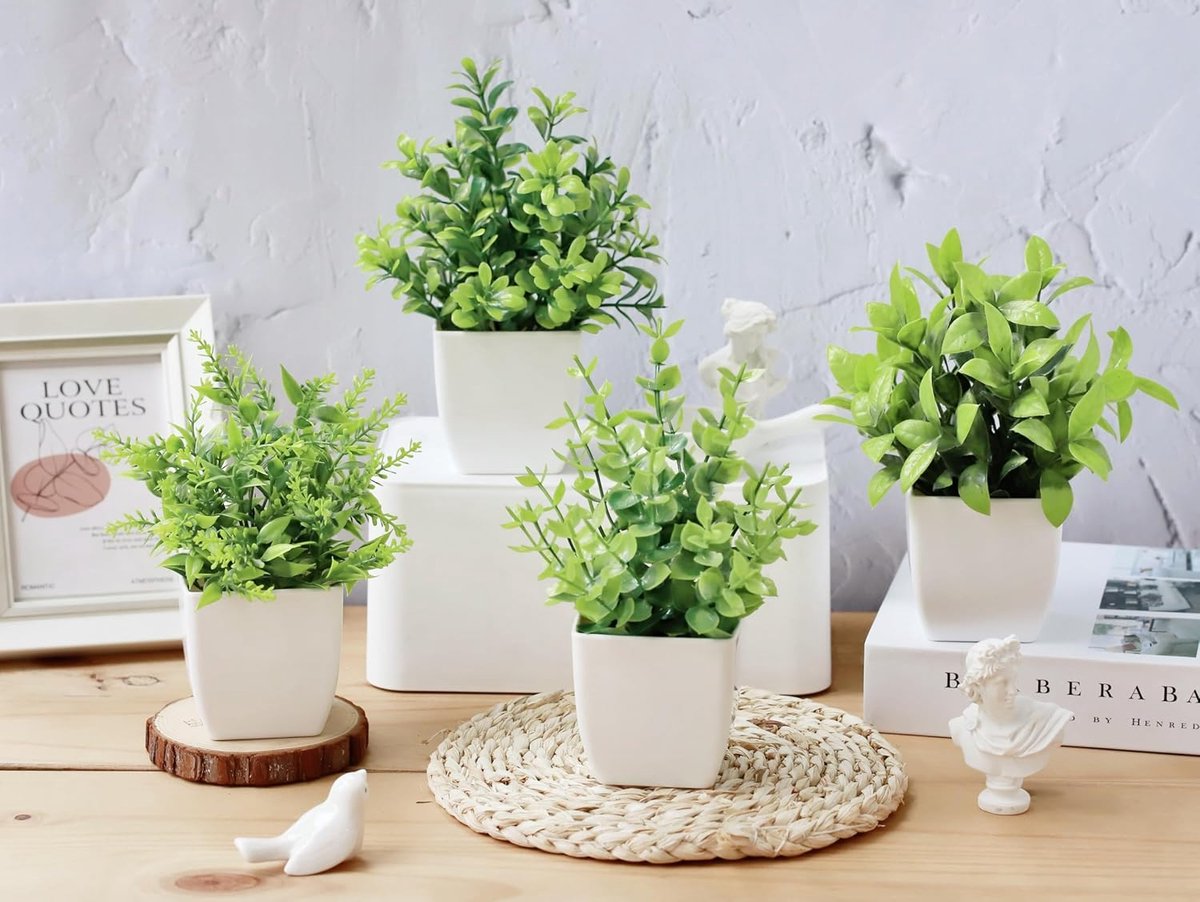 Famanu - 4 stuks kunstplanten mini kunstgroen potplanten plastic nepplanten voor thuis badkamer kantoor tafel decoratie