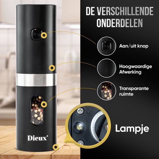 Zwarte elektrische pepermolen met zilveren band, transparante ruimte voor peperkorrels, aan/uit knop, en een lampje aan de onderkant.