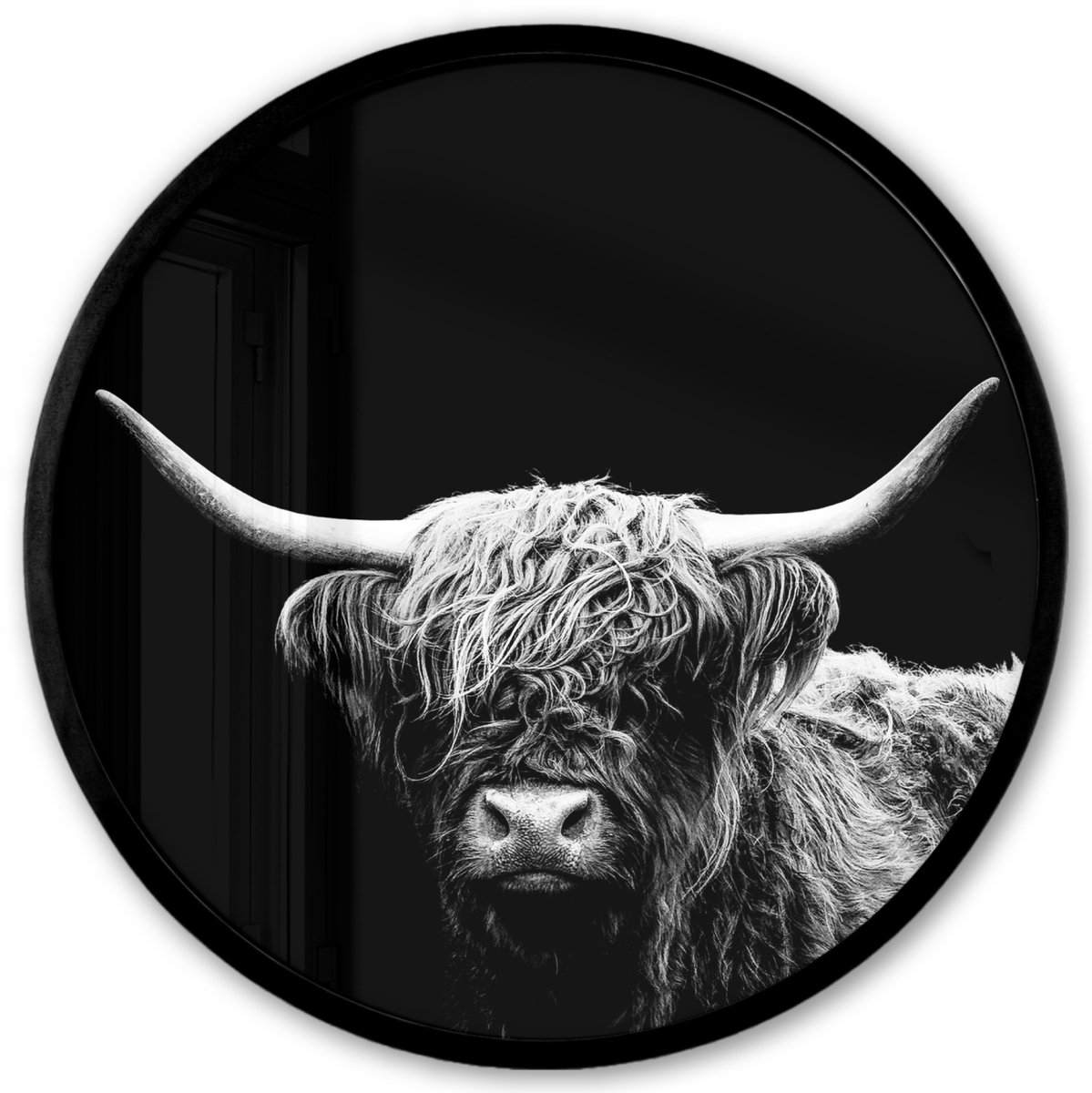 FrameYourWall Poster in lijst Rond - Fotolijst 40x40 cm - Posters - Schotse Hooglander - Koe - Zwart - Wit - Dieren - Ronde posterlijst zwart - Decoratie - Wanddecoratie woonkamer - Muurdecoratie slaapkamer
