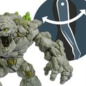 Gedetailleerd grijs steenmonster met groene kristallen en mos; bewegende ledematen getoond.
