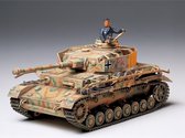 1:35 Tamiya 35181 German SdKfz.161/2 Panzer IV J with 1 Figure Plastic Modelbouwpakket