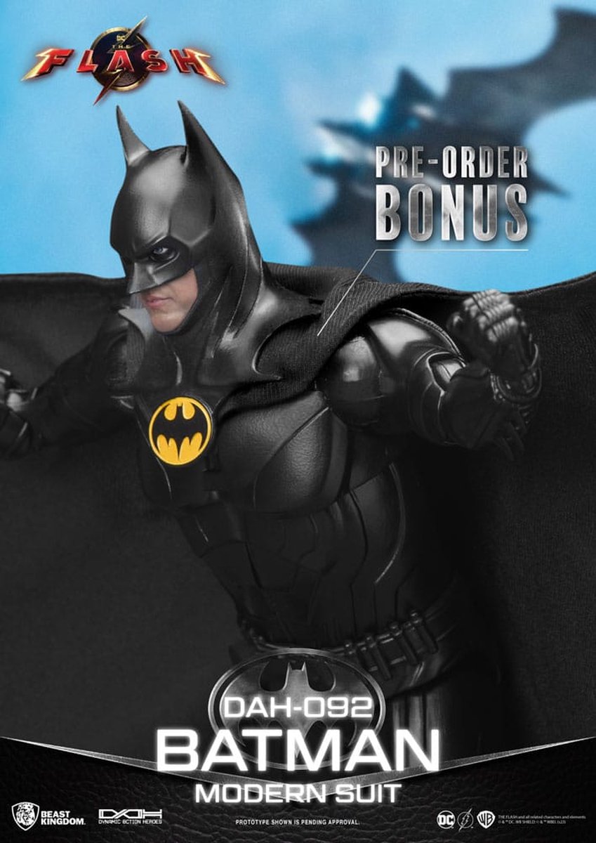 The Flash Dynamic 8ction Heroes Action Figure 1/9 Batman Modern Suit 24 cm - Beast Kingdom