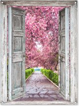 Tuinposter doorkijk - Sakura - Kersenbloesem - Roze - Natuur - Deur - Tuinschilderij voor buiten - Schuttingdoek - Schutting decoratie - 90x120 cm - Tuindoek - Tuindecoratie - Tuin - Tuindecoratie