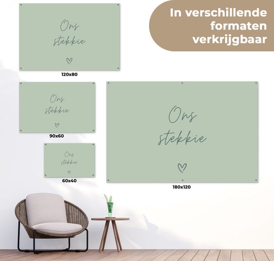 Tuinposter 120x80 cm - Tuindecoratie - Quote - Ons stekkie - Groen - Tekst - Hart - Poster voor in de tuin - Buiten decoratie - Schutting tuinschilderij - Wanddecoratie
