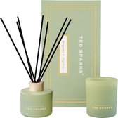 Bol.com Ted Sparks - Gift Set - Geurkaars & Geurstokjes Diffuser - Bergamot & Angelica aanbieding
